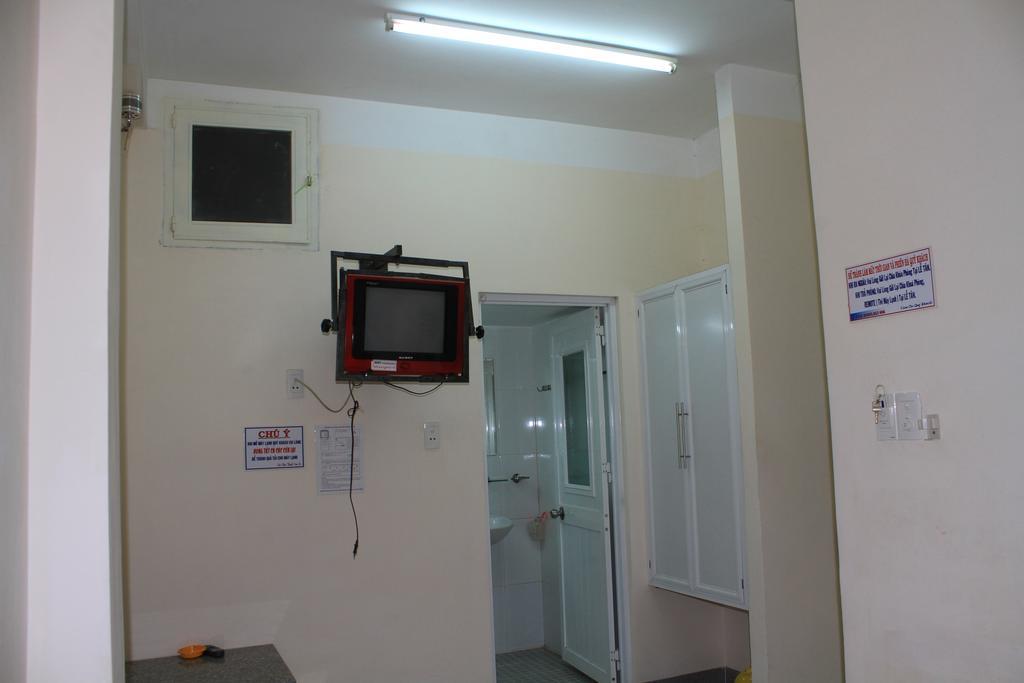 Ngoc Mai Guesthouse Buon Ma Thuot Ruang foto