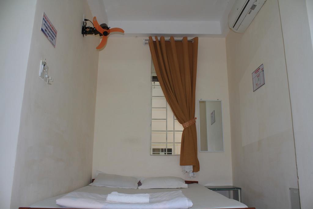 Ngoc Mai Guesthouse Buon Ma Thuot Ruang foto