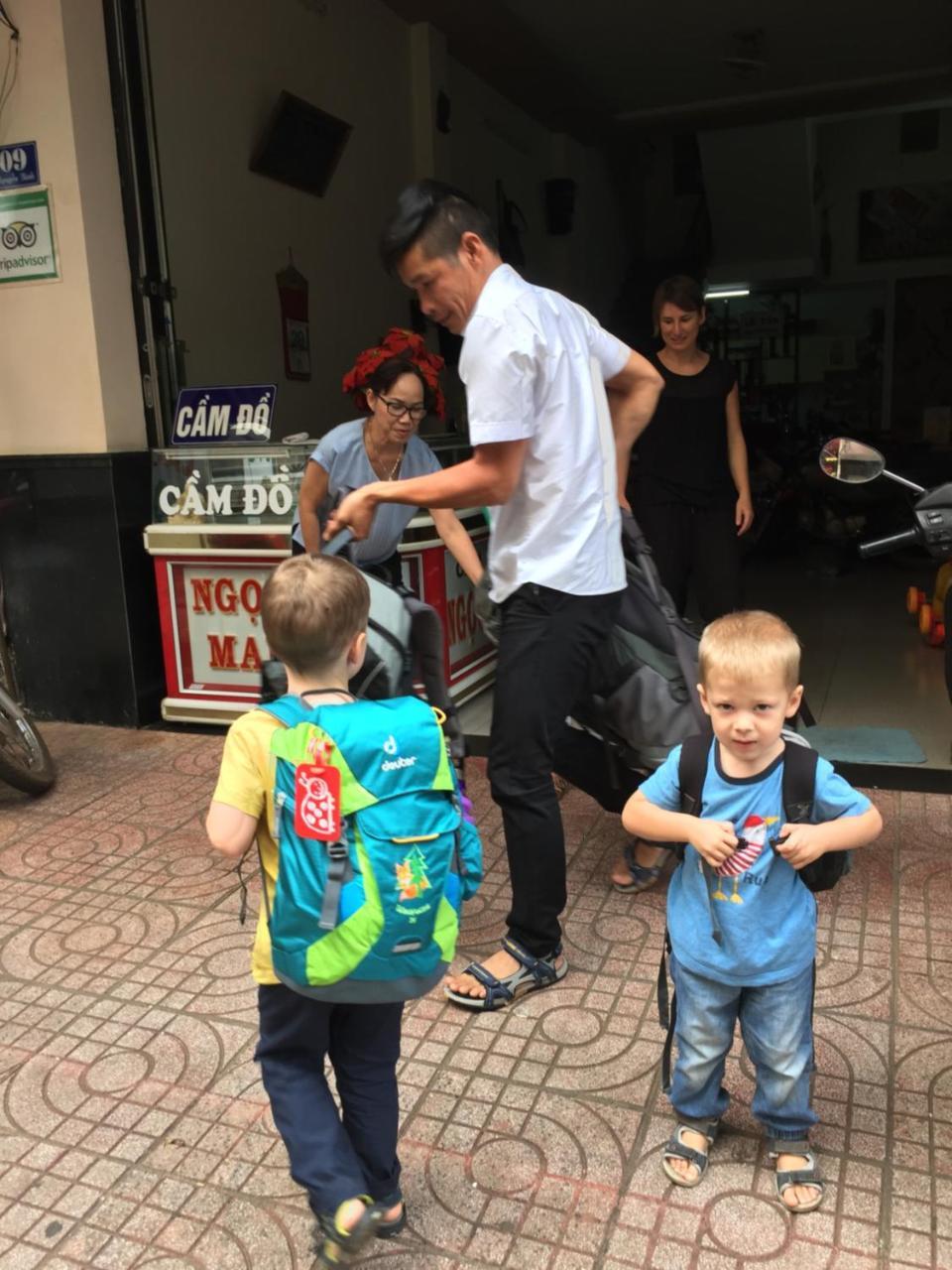 Ngoc Mai Guesthouse Buon Ma Thuot Bagian luar foto